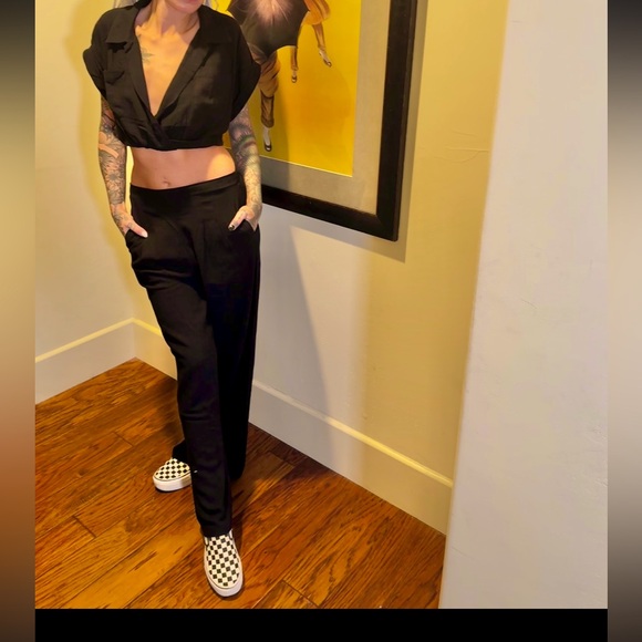 Linen top and bottom set - Picture 1 of 1